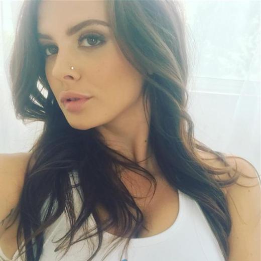 Big Boobs Big Ass Real Sexbomb