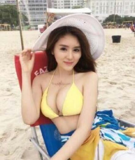 Gorgeous girl will serve for you